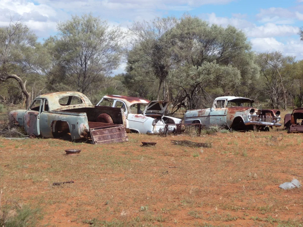 Outback car graveyard tells tales of yesteryear