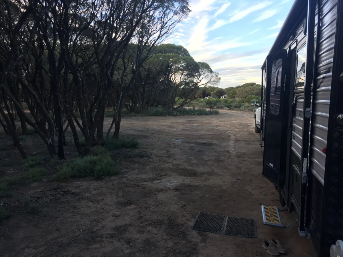 Bush camping perfection in Eucla's remote Western Australian wilderness