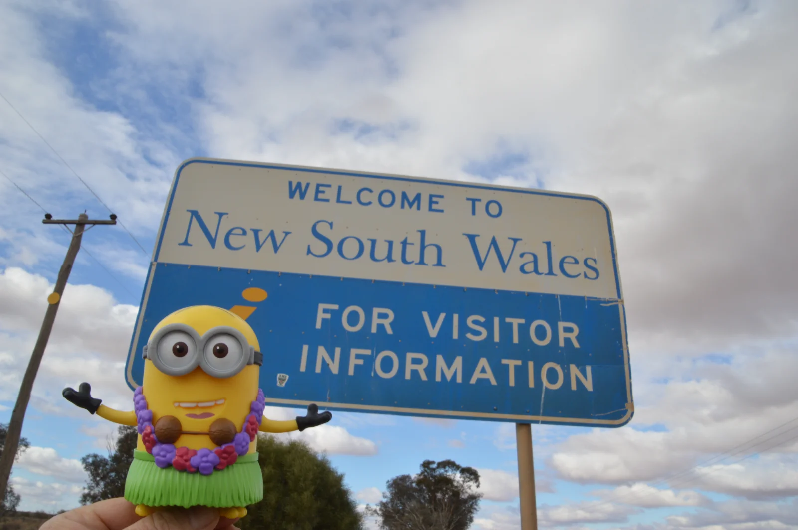Crossing into New South Wales with our travel companion