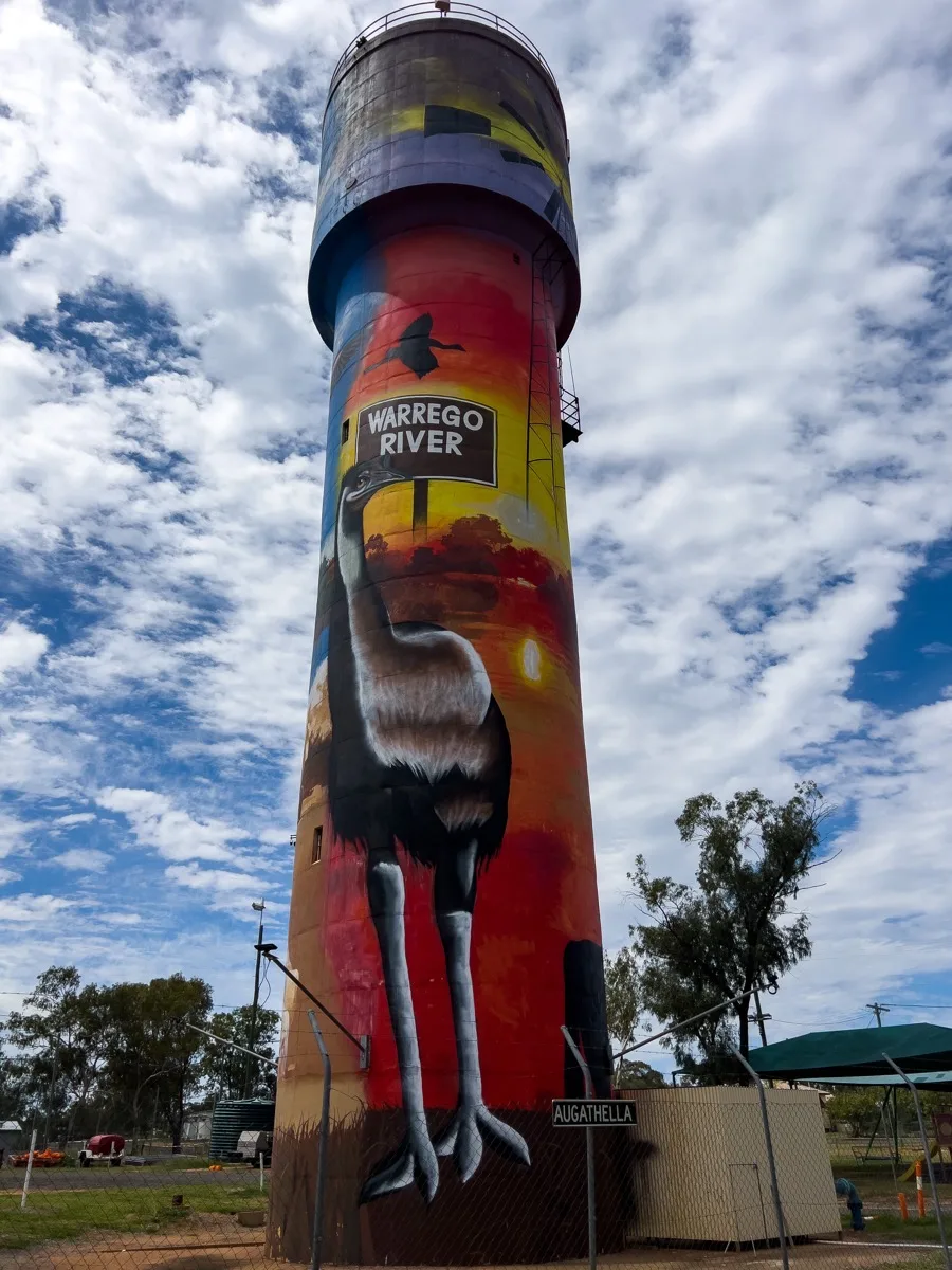 Warrego River region's beauty immortalized on Augathella tower