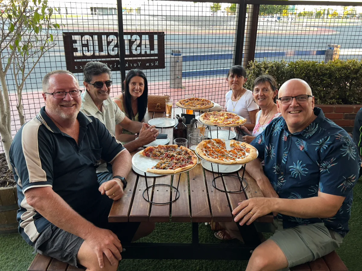 A final meal in Bunbury with Lisa's sisters and their husbands, enjoying a feast of pizza at The Last Slice.
