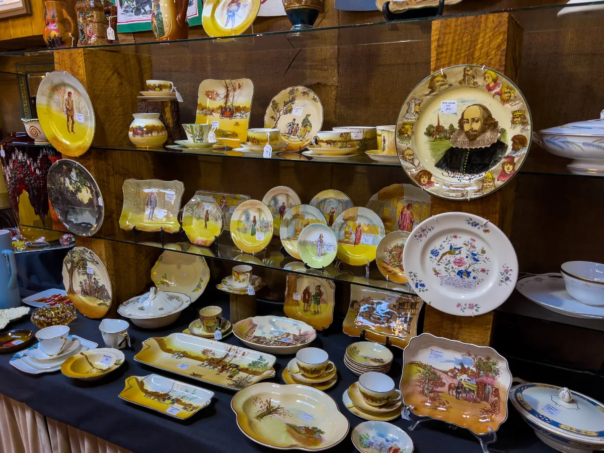 Rows and rows of beautiful old china—it’s a miracle Lisa only walked away with a tea towel!