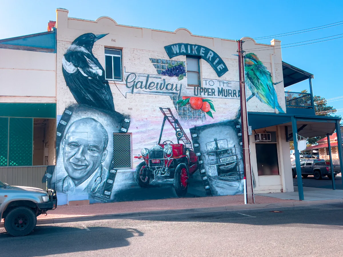 A vibrant mural in the centre of Waikerie reflecting the town's identity and history.