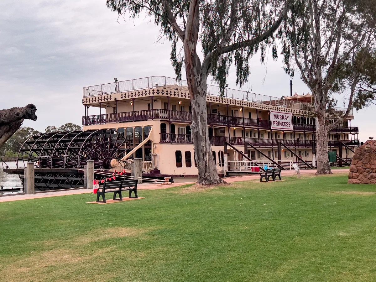 The *Murray Princess*, a grand paddle steamer, adds to the historical charm of Mannum's riverfront.