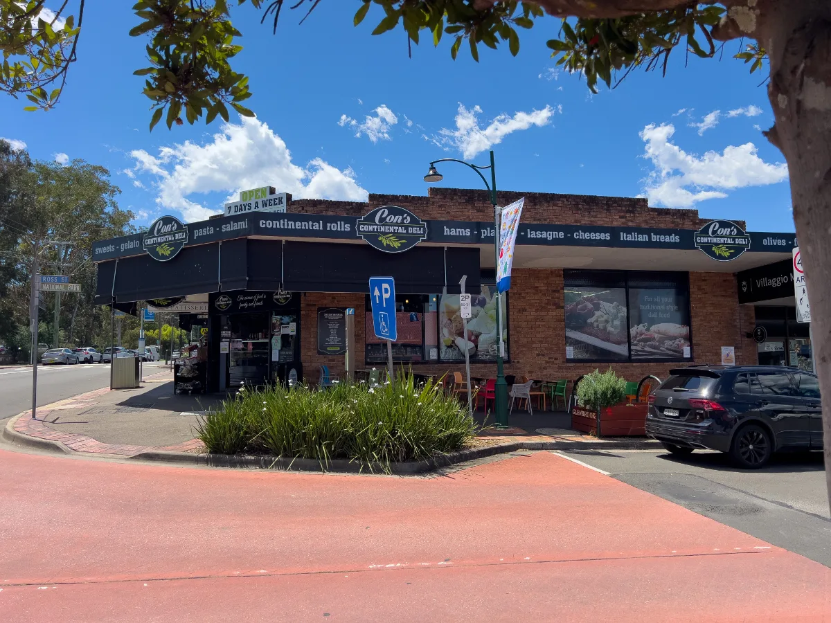 Con's Continental Deli is a local favourite in Glenbrook, and it's easy to see why.