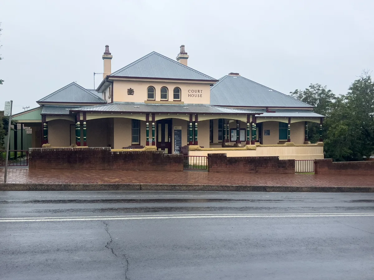 The Milton Courthouse, a testament to the town's enduring role in the legal system.