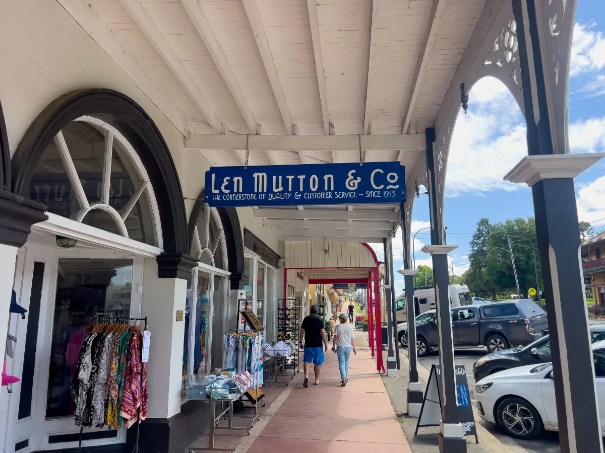 Len Mutton & Co., a Braidwood institution since 1913.