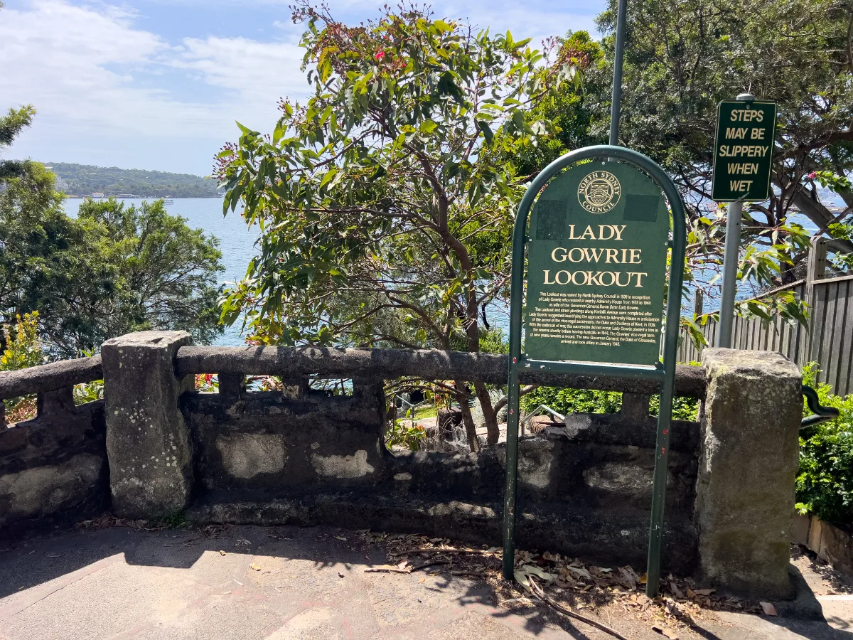 Lady Gowrie Lookout sign.