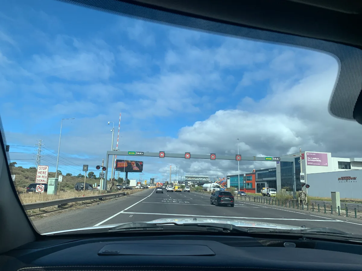 Open road ahead – finally leaving the city behind.