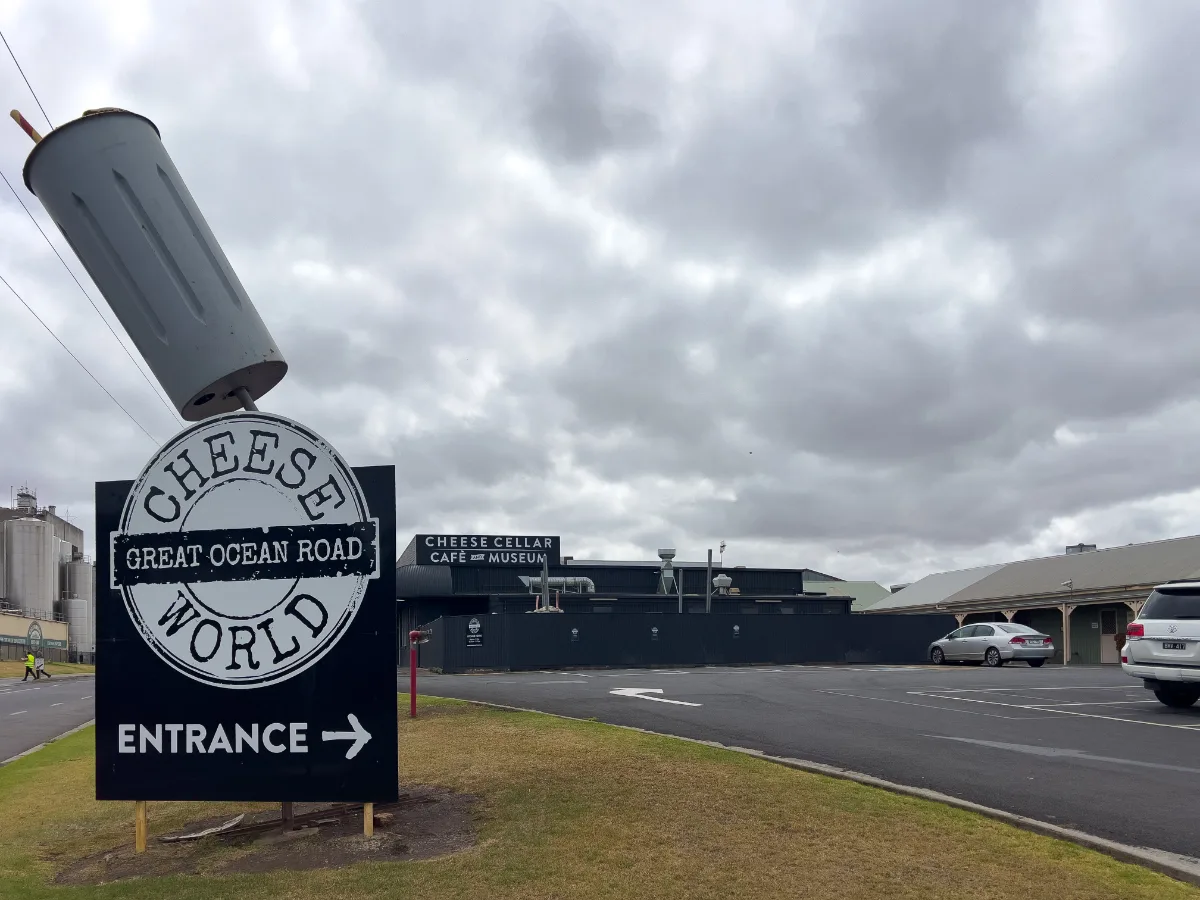 The unmistakable entrance to Cheese World, complete with a giant churning machine.