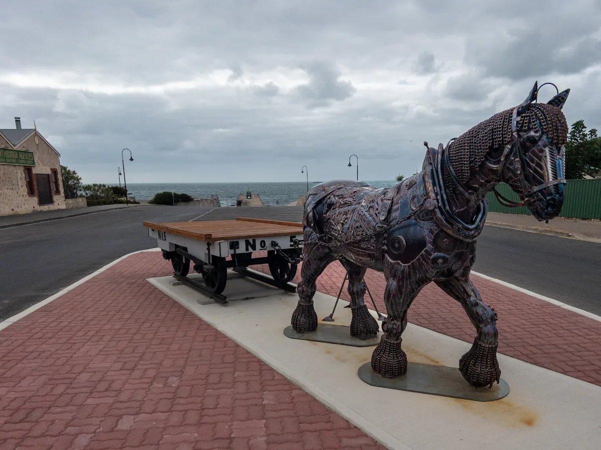 The metal horse and cart sculpture, a tribute to Edithburgh's salt-mining history.