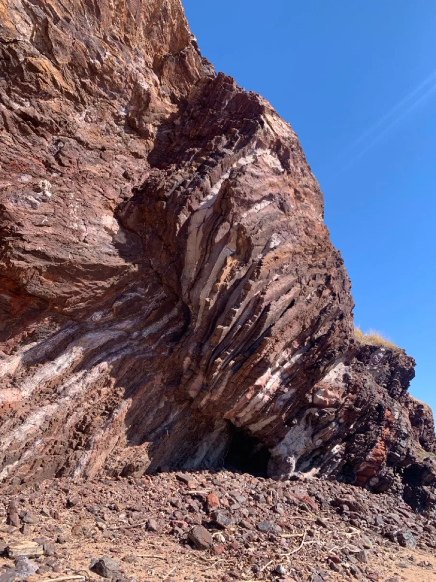 Ancient rock layers tell stories of Earth's dramatic past